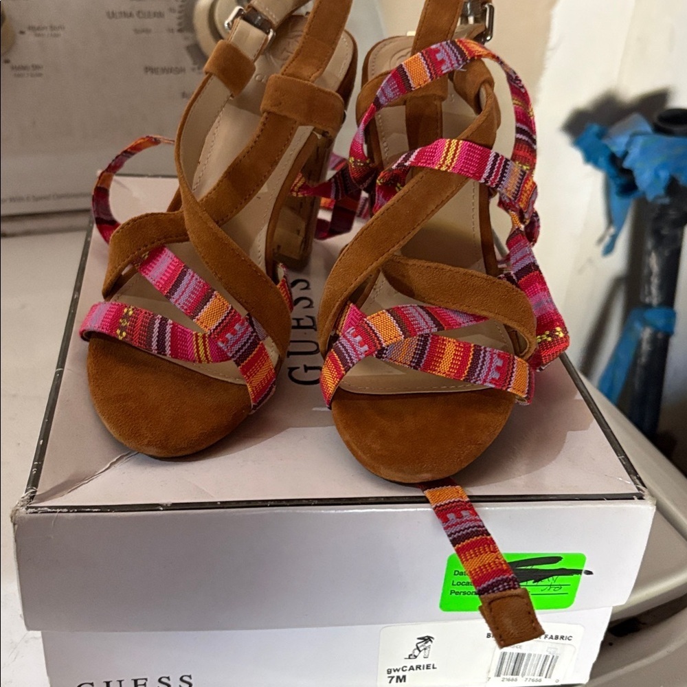 Guess Cariel heeled sandal